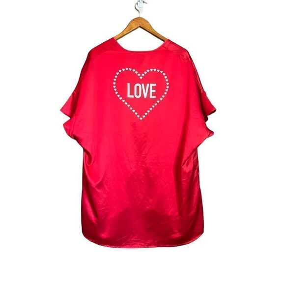 Victoria’s Secret red short sleeve robe - Picture 7 of 8